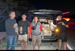 Pengiriman 834 Liter Arak Putih ke Jombang-Mojokerto Digagalkan Polisi di Tol