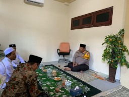 Cooling System, Kapolres Pamekasan Kunjungi Ponpes Miftahul Ulum Panyepen