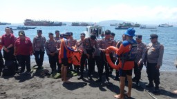 Tingkatkan Kemampuan Personel, Polresta Banyuwangi Gelar Latihan Fungsi Tehnis Satpolairud