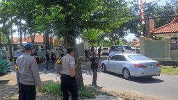 Polisi di Majalengka Gelar Pengamanan Kampanye Calon Bupati No Urut 01 Drs. H. Eman Suherman M.M.