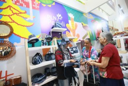 Transaksi Tembus Rp1 Miliar Booth UMKM PLN Jadi Primadona di Inacraft 2024