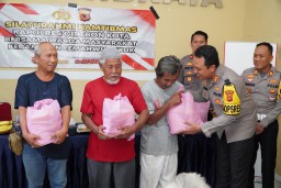 Kapolres Cirebon Kota Gelar Silaturahmi Kamtibmas Bersama Warga Lemahwungkuk