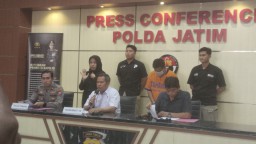 Polda Jatim Ungkap Kasus Kekerasan Fisik dan Persetubuhan Terhadap Anak Kandung dibawah Umur