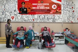 Peringati HUT ke-73 Humas Polri, Polres Cirebon Kota Gelar Kegiatan Donor Darah