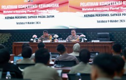 Kabag Penum Divhumas Polri Pimpin Pelaksanaan E Learning Kehumasan di Polda Jatim