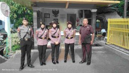 Patroli Sepeda Samapta Polda Jatim Gelar Kunjungan Dialogis di Kantor PLN Ketintang
