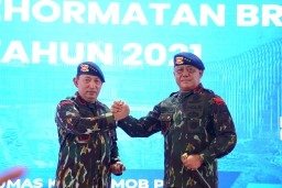 Kapolri Kenang Atraksi Pasukan di HUT ke-79 Brimob Bersama Jokowi dan Prabowo