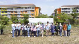 Peringati Hari Menanam Pohon Indonesia 2024 PLN Icon Plus Jatim Tanam Pohon di Pesisir Kota Surabaya