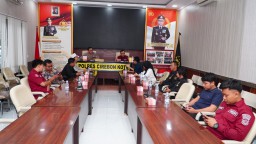 Polres Cirebon Kota Ikuti Zoom Meeting Strategi Cooling System Pasca Pemilukada 2024