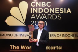 Sambut Nataru: Hattrick! Dirut PLN Darmawan Prasodjo Kembali Dinobatkan Jadi CEO Of The Year 2024
