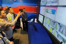 Pantauan Udara Polda Jabar, Jalan ke Ciwidey Bandung Mulai Padat Kendaraan