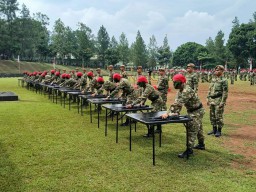 ASPOTMAR KASAL HADIRI PENETAPAN KOMCAD SPPI BATCH II UNHAN RI