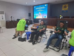 PLN Icon Plus dan PLN UIP JBTB Gelar Apel Dan Donor Darah Dalam Rangka Peringatan Bulan K3 Nasional 2025