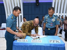 TNI AL LAKSANAKAN PENANDATANGANAN KONTRAK PENGADAAN BARANG DAN JASA TAHUN 2025