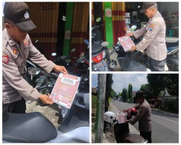 Polsek Ngimbang Melaksanakan Kegiatan Pemasangan Famlet Himbauan Waspada Curanmor Di Wil. Ngimbang