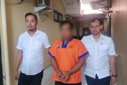Catut Nama Kapolsek Karanggeneng, Ketua RT di Lamongan Peras 3 Santri Pondok Pesantren