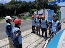Dukung Ketahanan Pangan, PLN Gelar Sembako Pasar Murah di Tugu Pahlawan Surabaya