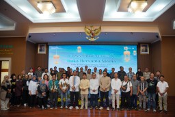 PLN Icon Plus & PLN Group Jatim Bukber Bersama Media: Press Conference Siaga Kelistrikan