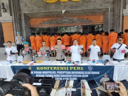 Ungkap Sindikat Penipuan Online Polda Bali Amankan 38 Pelaku