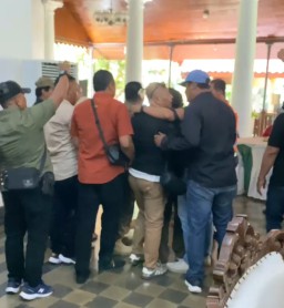 Wartawan Dilarang Liputan, Diduga Diintimidasi Pengawal Wabup Sidoarjo