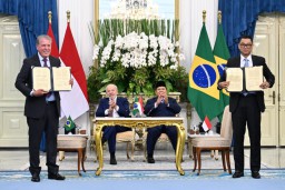 Semangat Hari Pahlawan, PLN dan J&F S.A Brasil Teken MoU di Hadapan Dua Presiden untuk Kembangkan PLTA di Indonesia