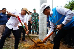 Memaknai Hari Sumpah Pemuda, Pemerintah Targetkan 1.285 Desa Terang di 2025