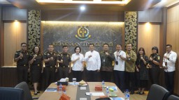 Akselerasi Keandalan Listrik Bali, PT PLN (Persero) UIP JBTB Perkuat Sinergi Hukum Bersama Kejati Bali