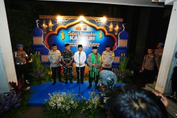 Safari Ramadhan di Jatim, Kapolri Ajak Seluruh Elemen Bersatu Jaga Kamtibmas-Dukung Program Presiden