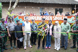 Mitigasi Longsor dan Dorong Ekonomi Warga, PLN UIP JBTB Salurkan Bantuan Konservasi 4.000 Pohon Aren Genjah Asal Aceh