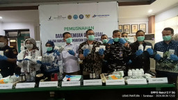 BBPOM Surabaya Musnahkan 97.676 Tablet Obat Ilegal, Perkuat Perlindungan Generasi Muda dari Penyalahgunaan OOT