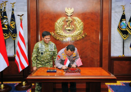 Pimpinan Lembaga Negara Bersama Kapolri dan Menko Polkam Perkuat Kebersamaan di Mabes TNI AL