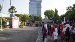 PLN Icon Plus dan PLN Komplek Ketintang Gelar Upacara HUT ke-81 RI, Teguhkan Semangat Indonesia Berdaulat