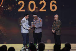 Polisi Tapal Batas dan Pedalaman Hoegeng Awards 2026 Diraih Iptu Motalip Litiloly, Bukti Pengabdian Humanis di Nduga