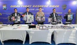 Modus Arisan Online Fiktif Transaksi Capai Rp.71 Miliar Dibongkar Polda Jatim, Seorang Perempuan Resmi Sebagai Tersangka