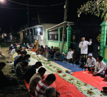 Kenang Perjuangan Pendahulu, Warga RW 05 Kebalanpelang Gelar Barik’an dan Doa Bersama Sambut HUT ke-81 RI