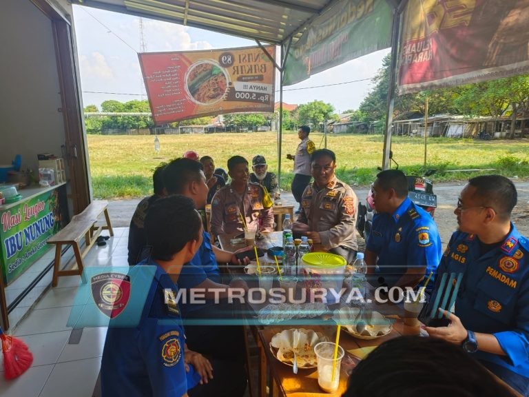 Jumat Curhat Polsek Weru Bersama Anggota Damkar Kabupaten Cirebon