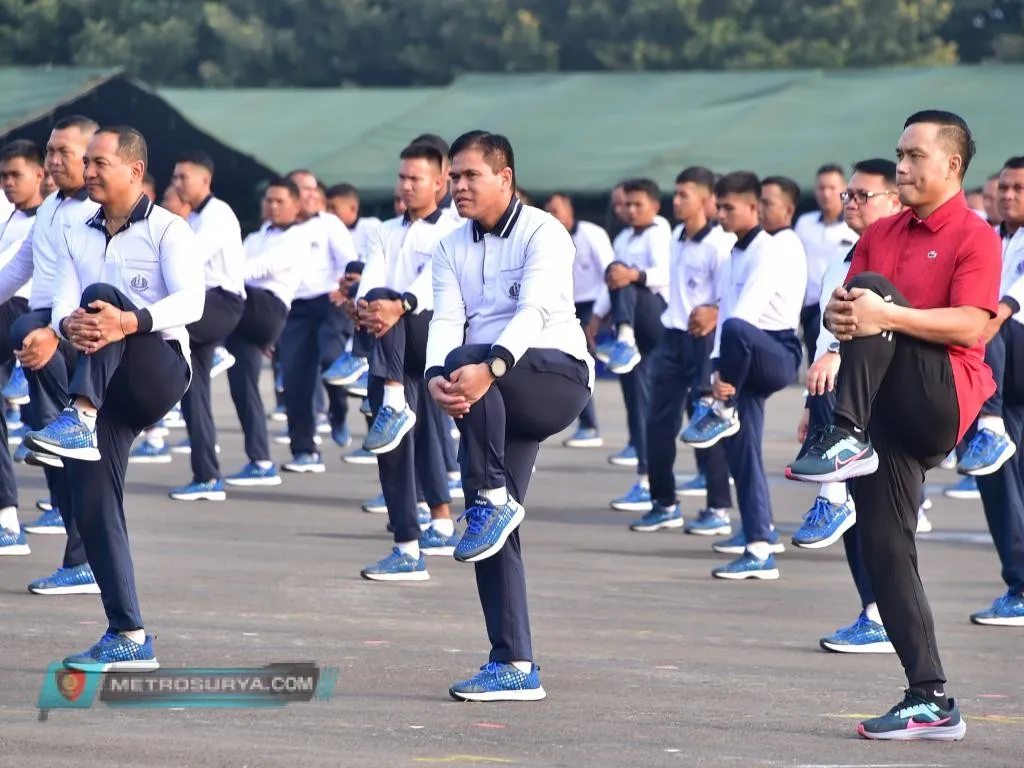 JALIN SINERGITAS, KASAL AJAK PEJABAT PT. PERTAMINA OLAHRAGA BERSAMA DI SARANG PETARUNG MARINIR CILANDAK