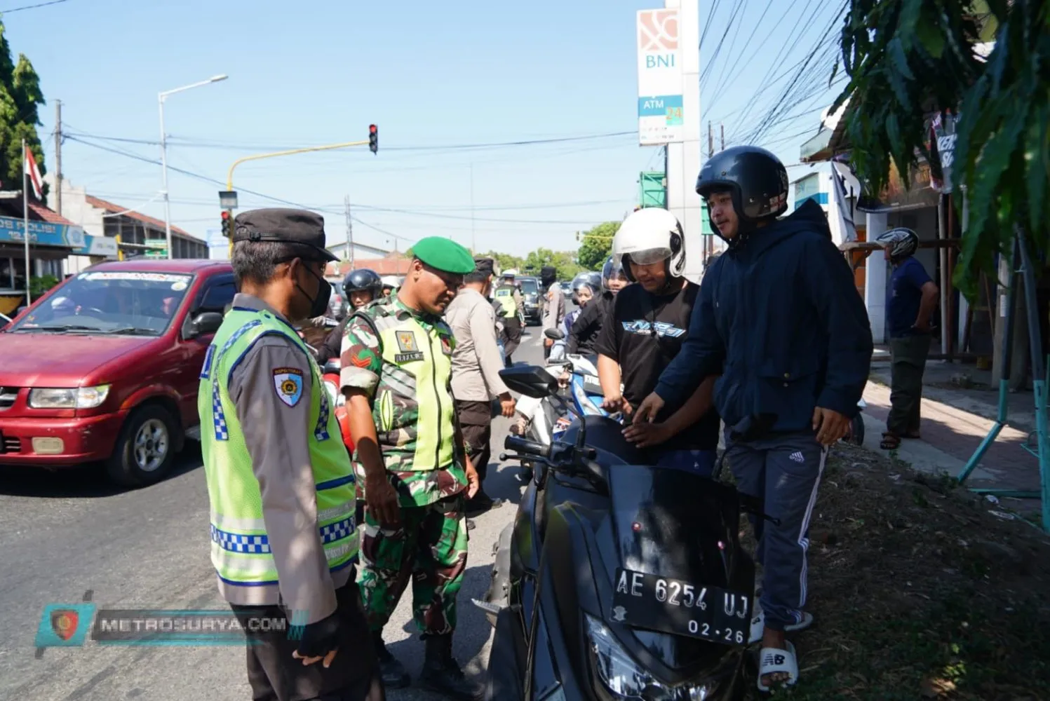 Polres Ponorogo Libatkan 650 Personel Gabungan Pengamanan Suran Agung, Kawal Pesilat ke Madiun