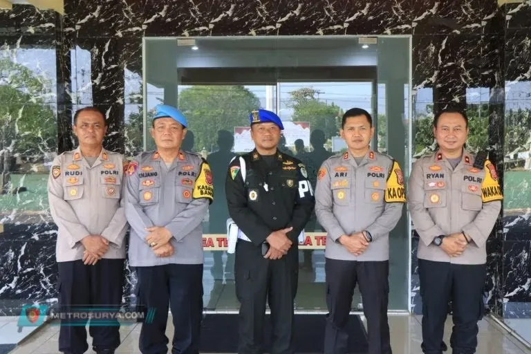 Kapolres Jalin Silaturahmi Dengan Dan Subdenpom III/3-3 Indramayu