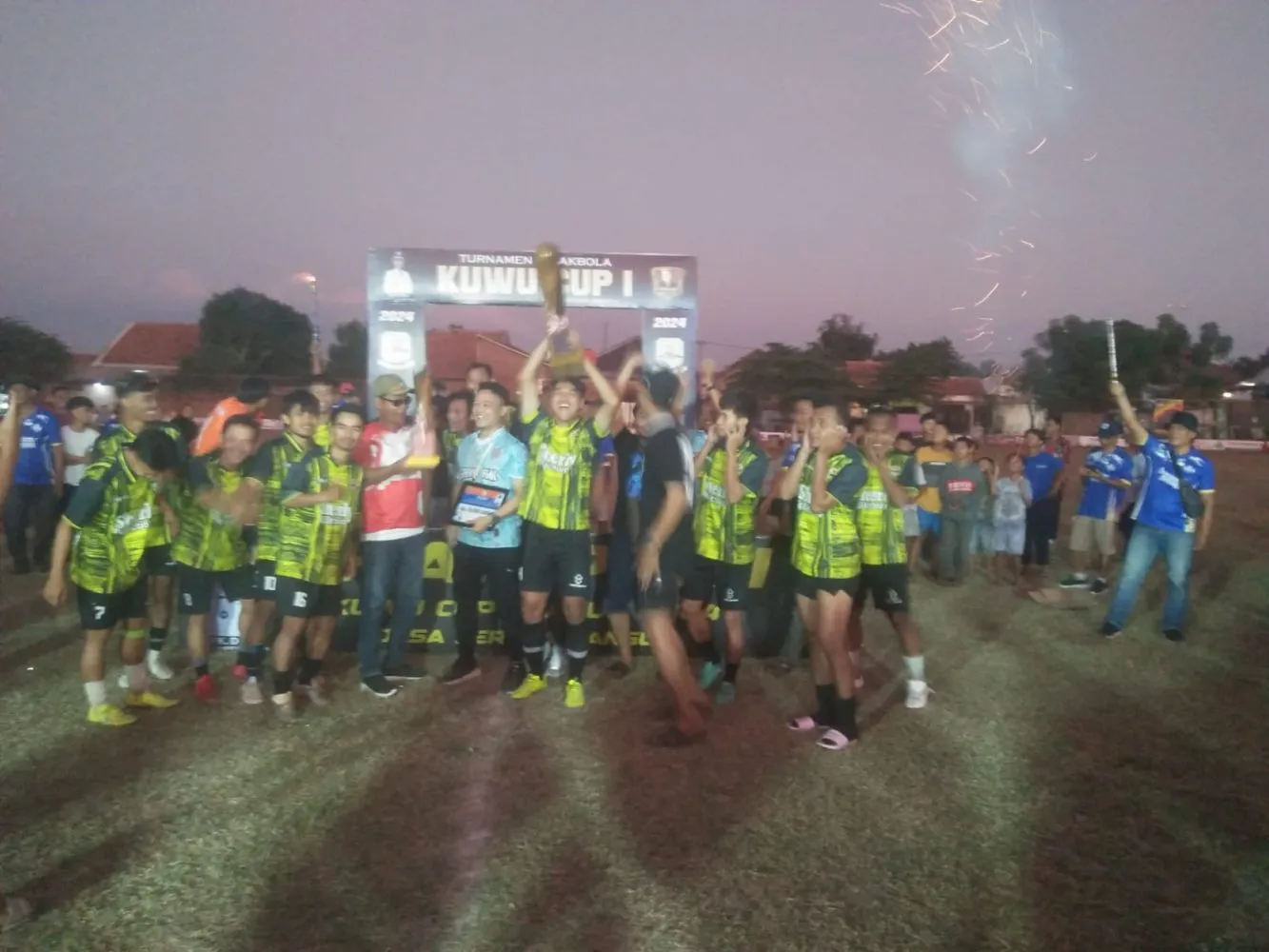 Final Kuwu Cup 1 Tahun 2024 Desa Kertawinangun