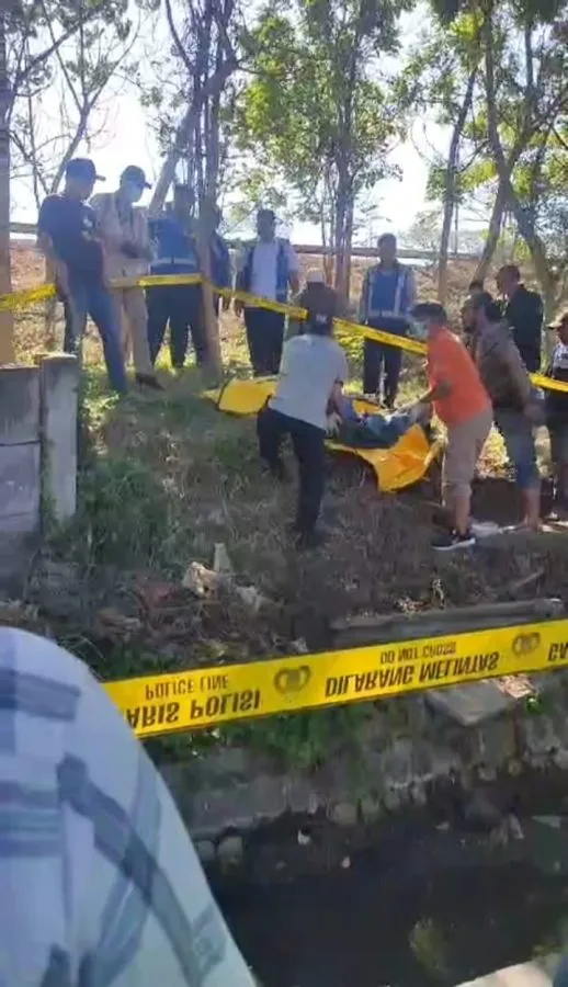 Ditemukan Mayat Perempuan Di Area Medaeng Sidoarjo Diduga Korban Pembunuhan.