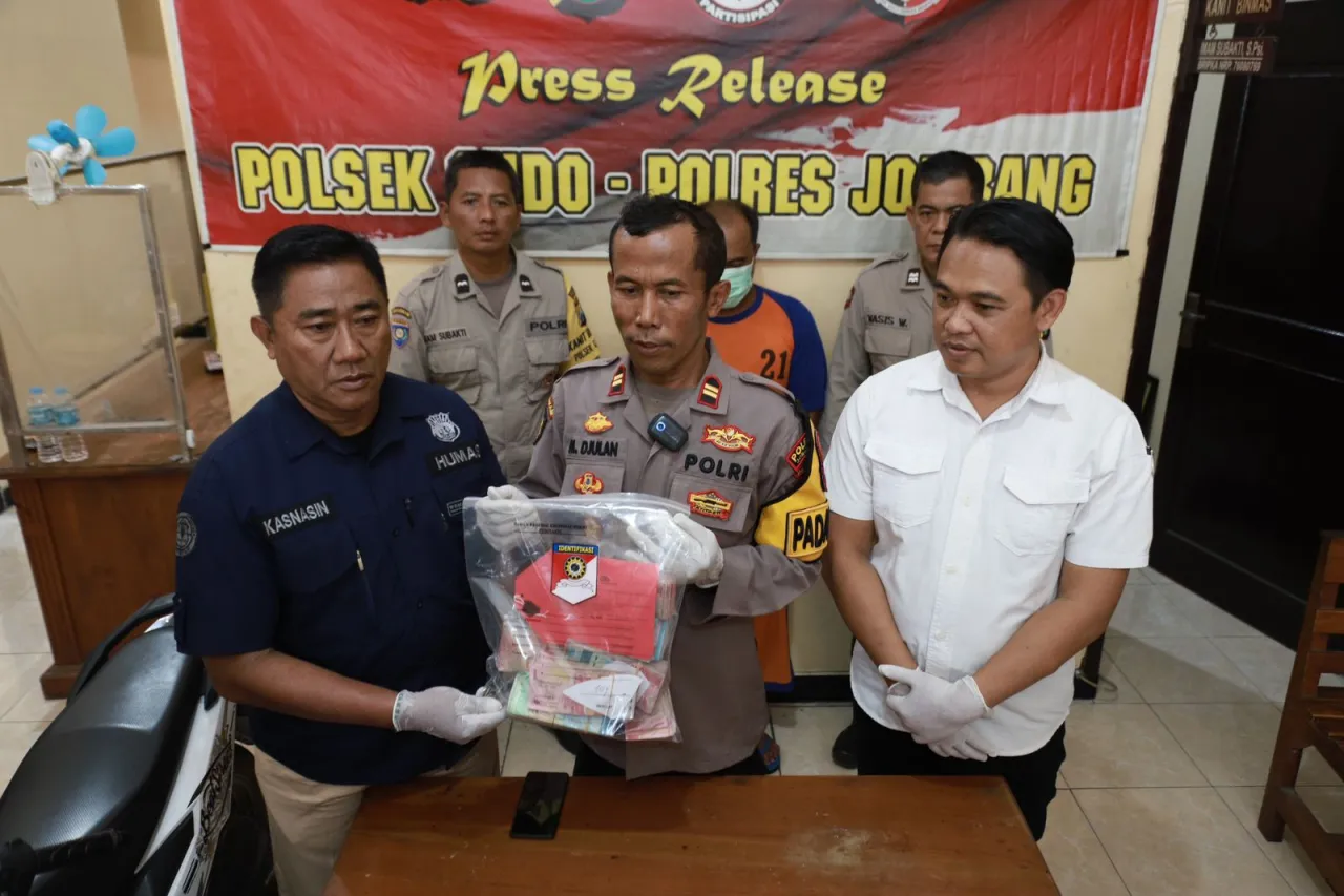 Curi Uang Senilai Rp 107 Juta untuk Judi Sabung Ayam, Pelaku Diringkus Polisi