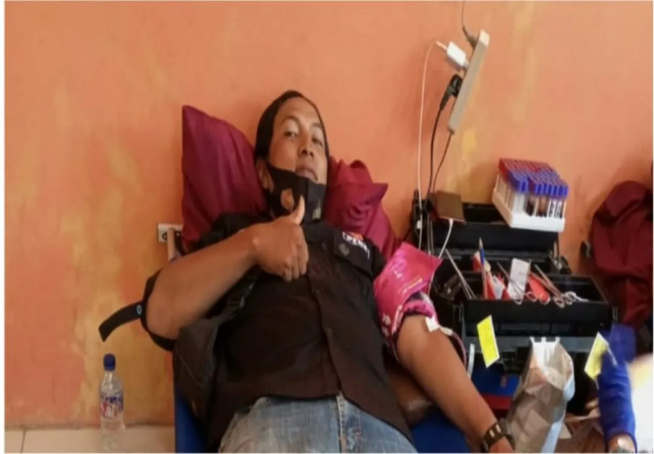 Kegiatan Donor Darah di Desa Cisaat Kecamatan Waled: Membangun Kepedulian Sosial.