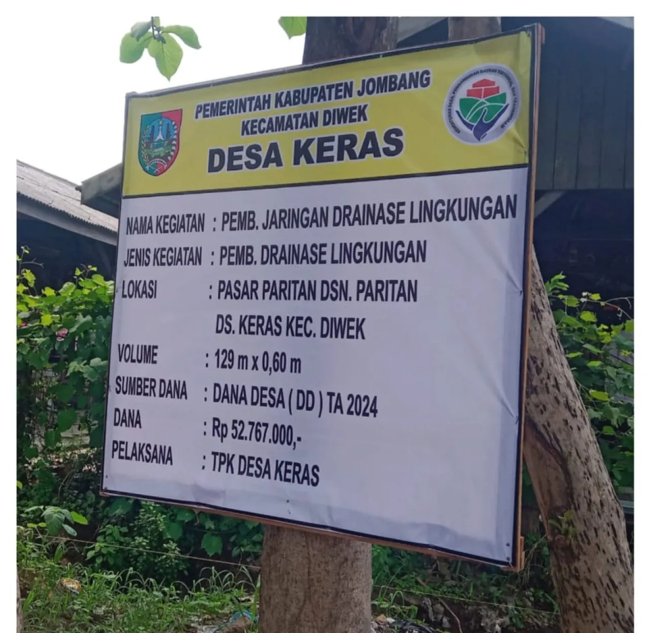 Pemdes Keras Diwek Bangun Drainase, Atasi Genangan Air Permudah Masuk Persawahan