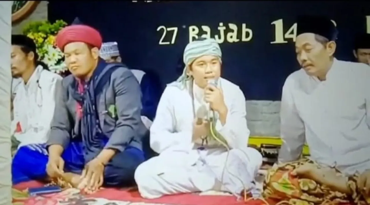 Pitutur Penuh Makna Guru Santri Al-Luwung Eling: Menginspirasi untuk Meneladani Rasulullah