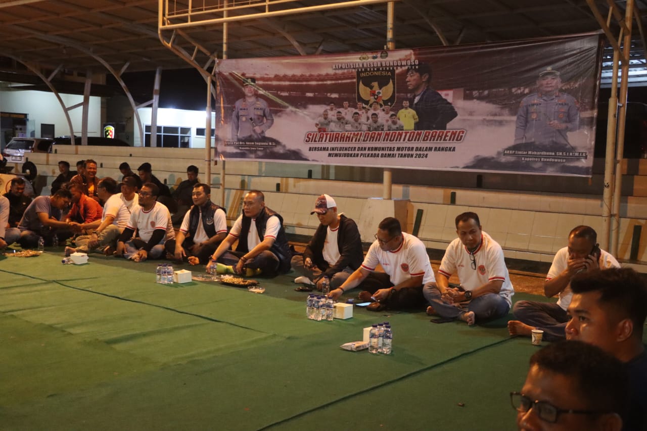 Pesan Pilkada 2024 Damai: Polres Bondowoso Gelar Nobar Bersama Influencer dan Komunitas Motor