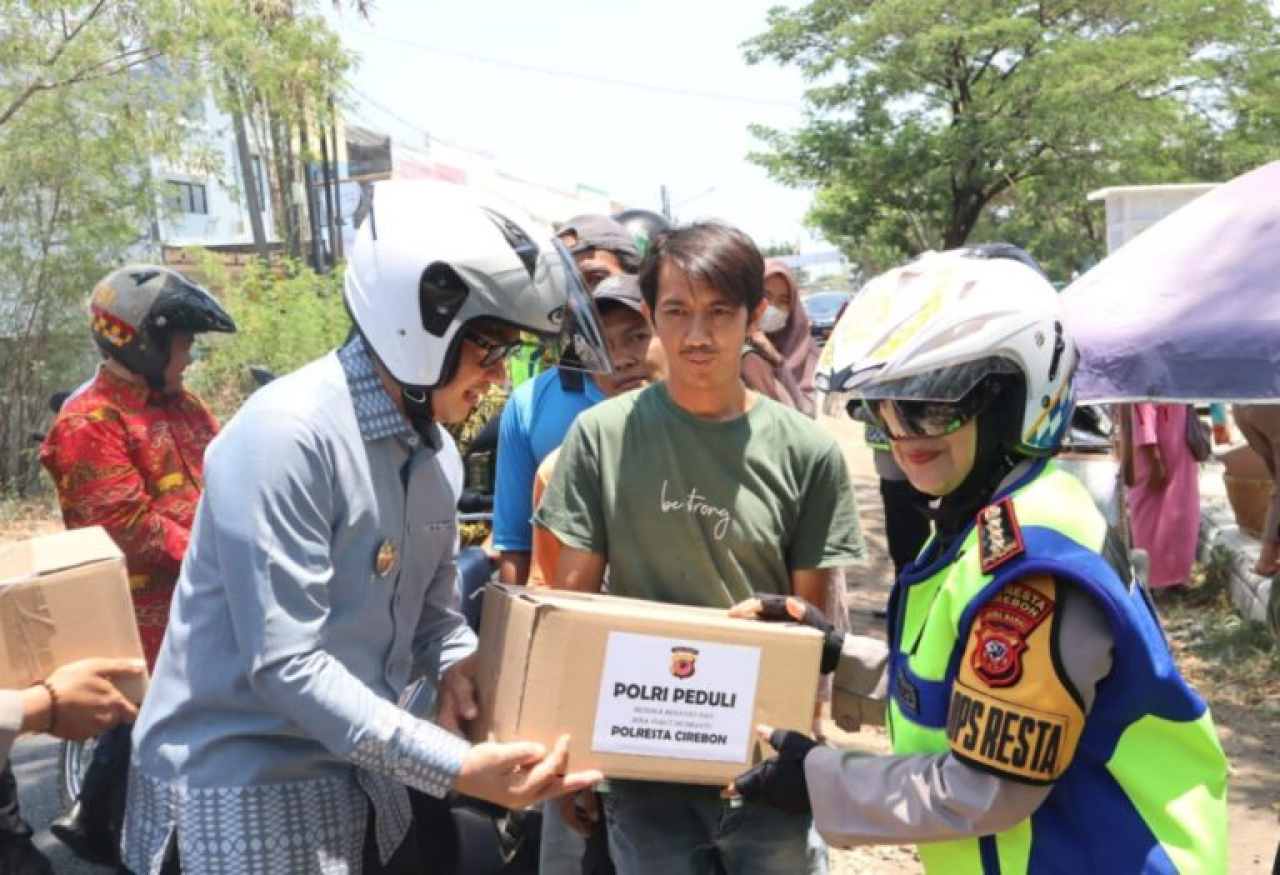 Polresta Cirebon Gelar Baksos Sinergitas TNI – Polri bersama Forkompimda kepada Masyarakat