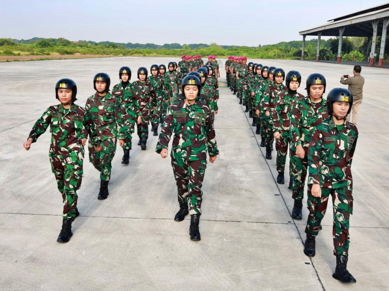 Prajurit Kowal Siap Regenerasi Jadi Penerjun Payung Free Faal