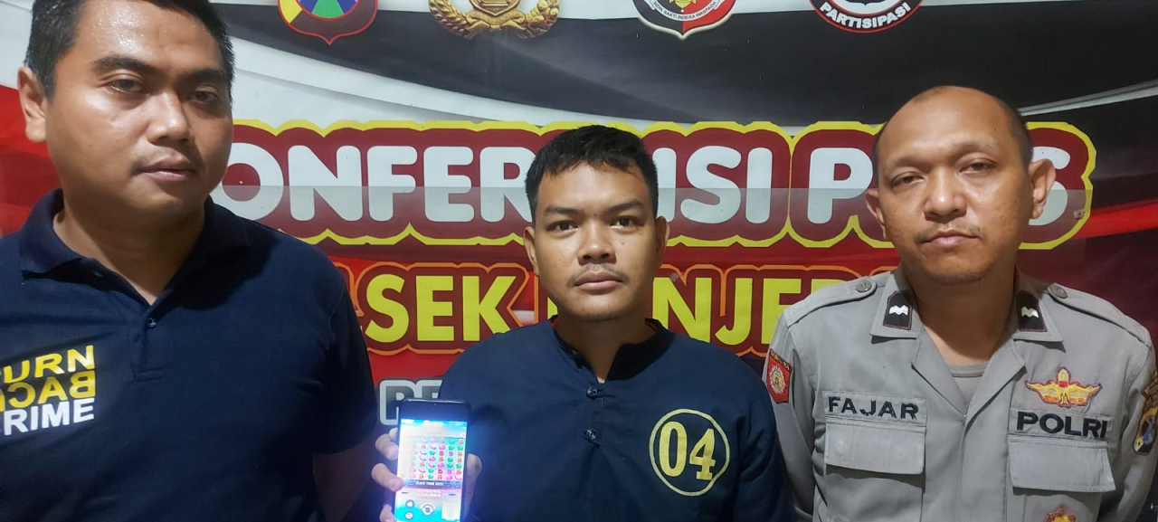 Polsek Kenjeran Ungkap Kasus Judi Online menggunakan aplikasi IDCOIN188-PG Slot Mahjong Ways 2