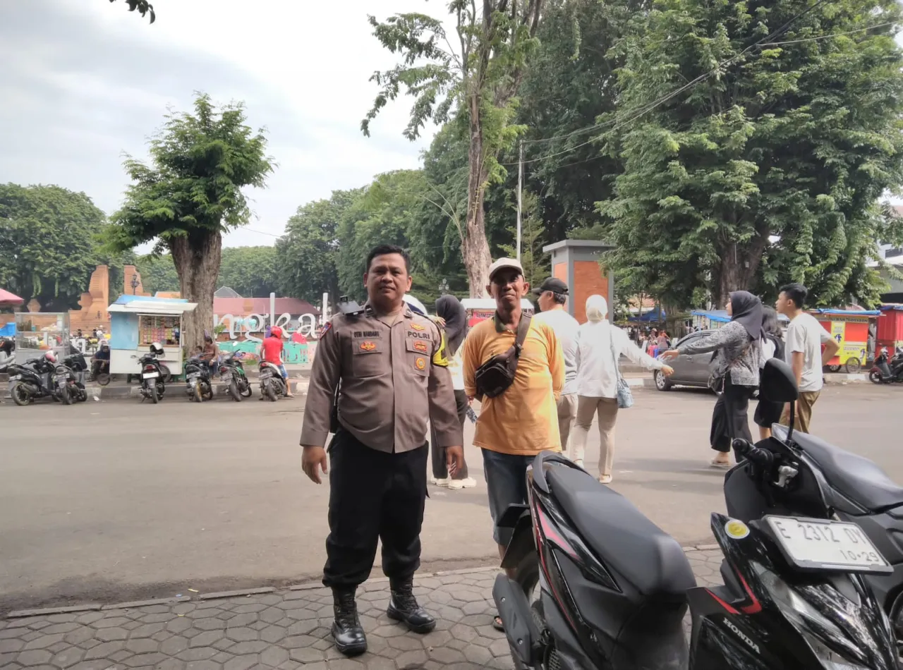 Tingkatkan Patroli Polsek Lemah Wungkuk, Polres Cirebon Kota Siagakan Personil Sasar Obyek Wisata